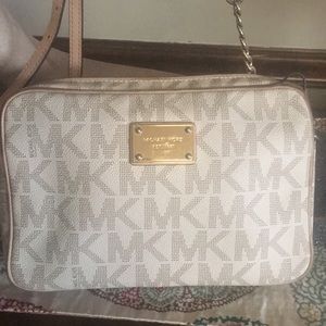 Michael Kors large Vanilla Crossbody